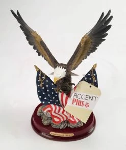 Brand new 😍 9.5" Patriotic Eagle Figurine by Zingz & Thingz ⭐ -Zingz and Thingz Shop D296790S 5